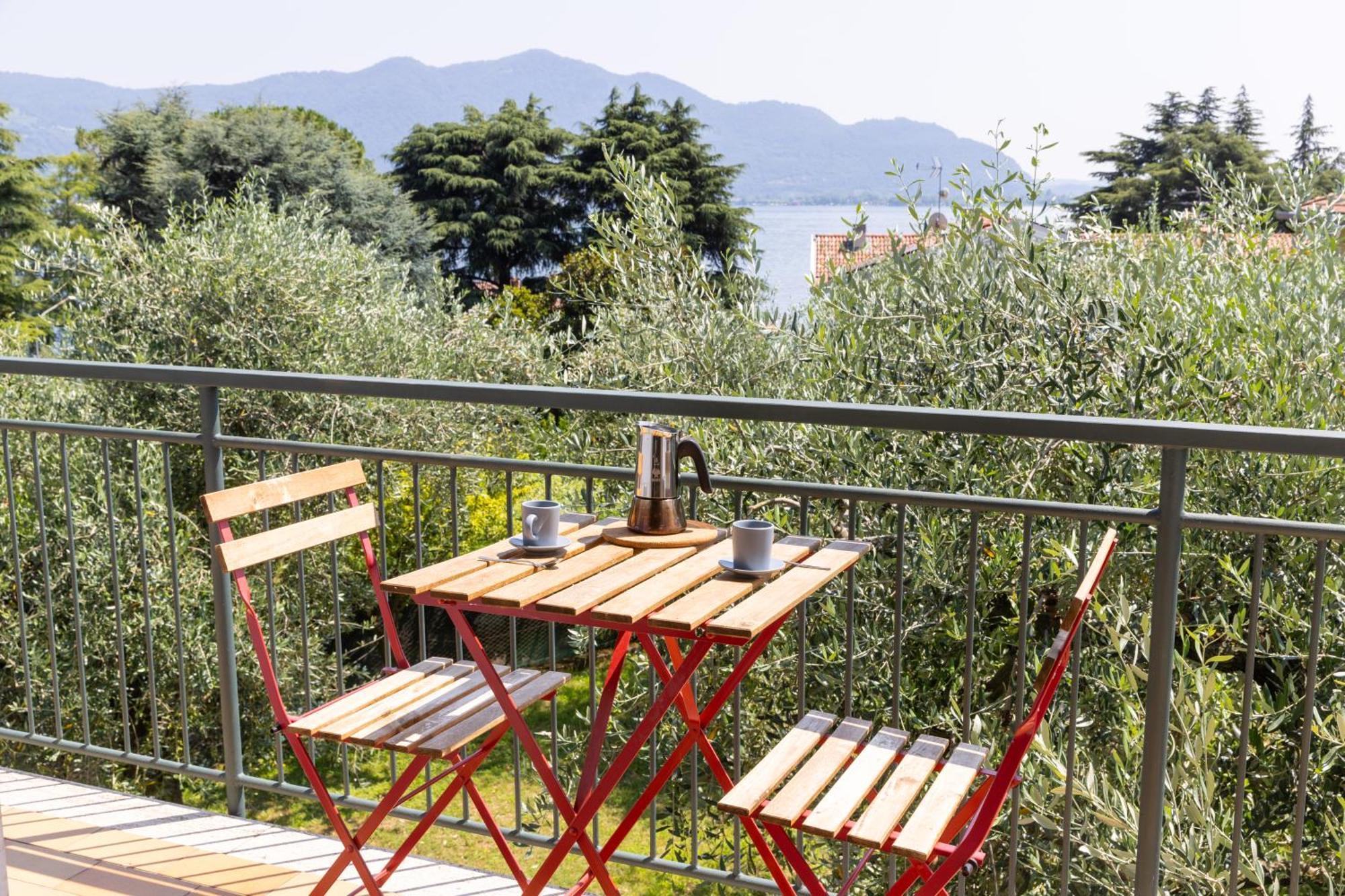 Iseolakerental - L'Uliveto Di Bea بريدور المظهر الخارجي الصورة